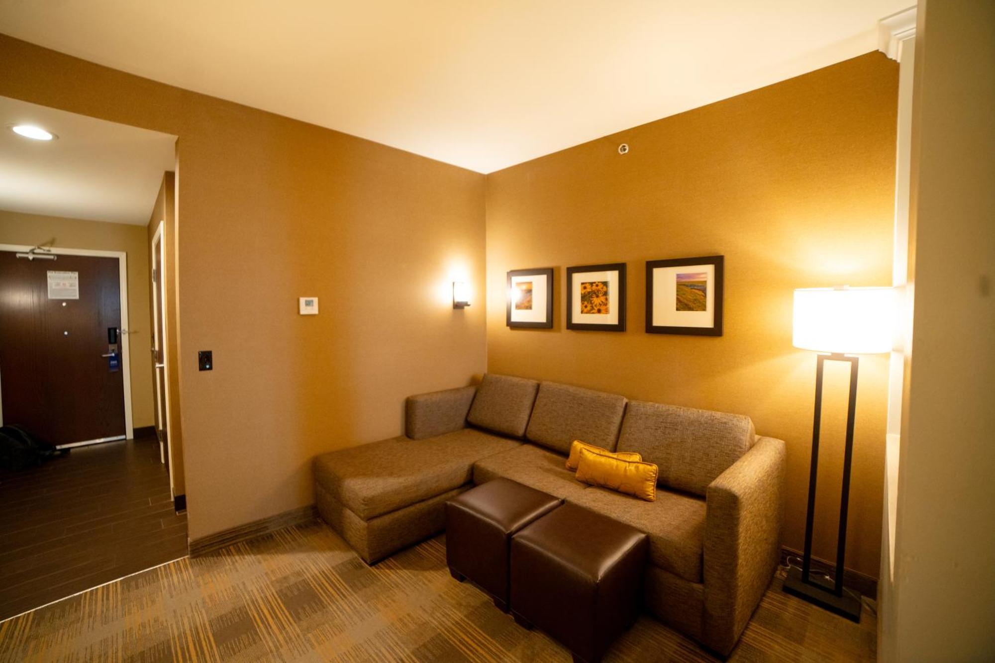 Comfort Suites University Brookings Exterior foto