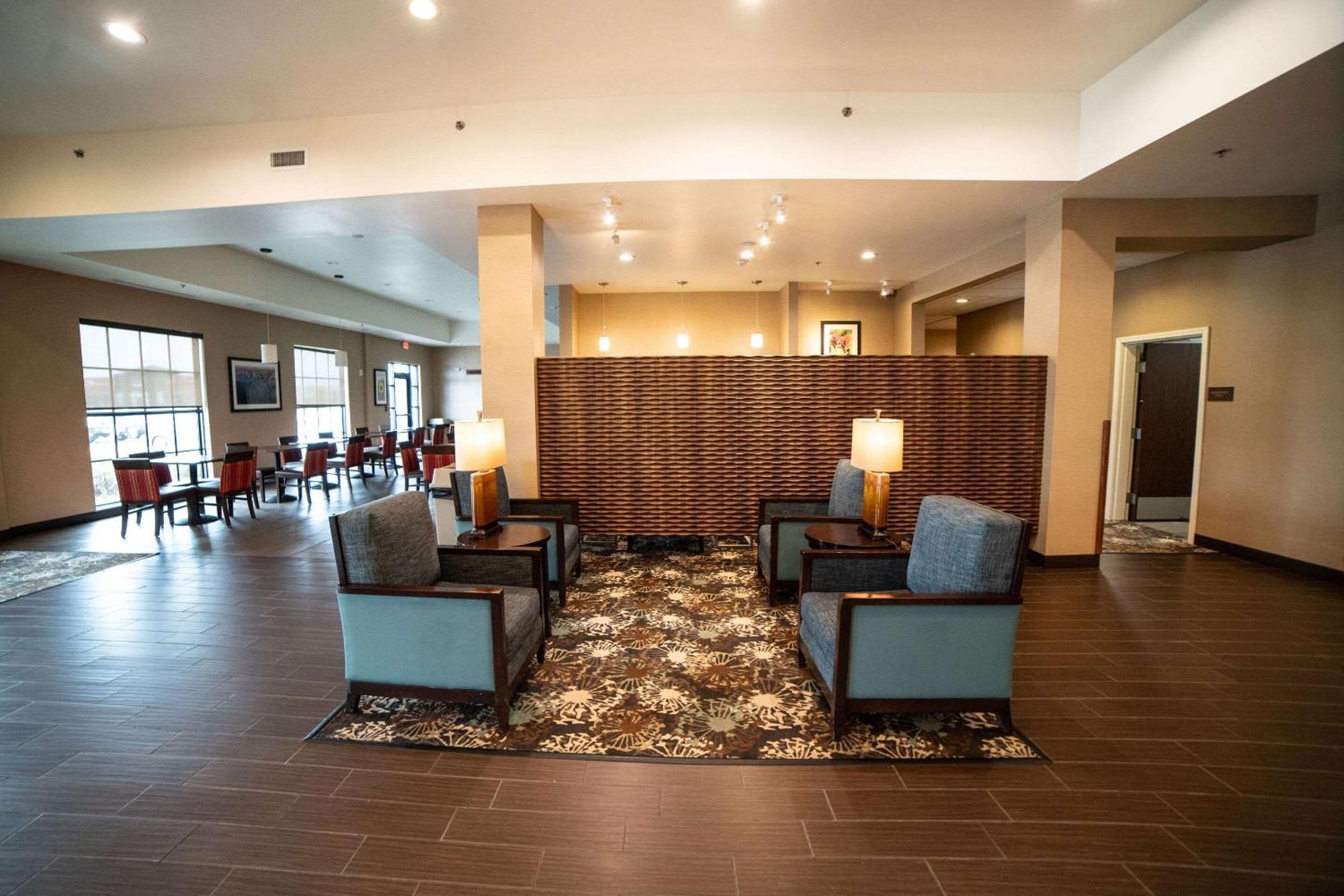 Comfort Suites University Brookings Exterior foto