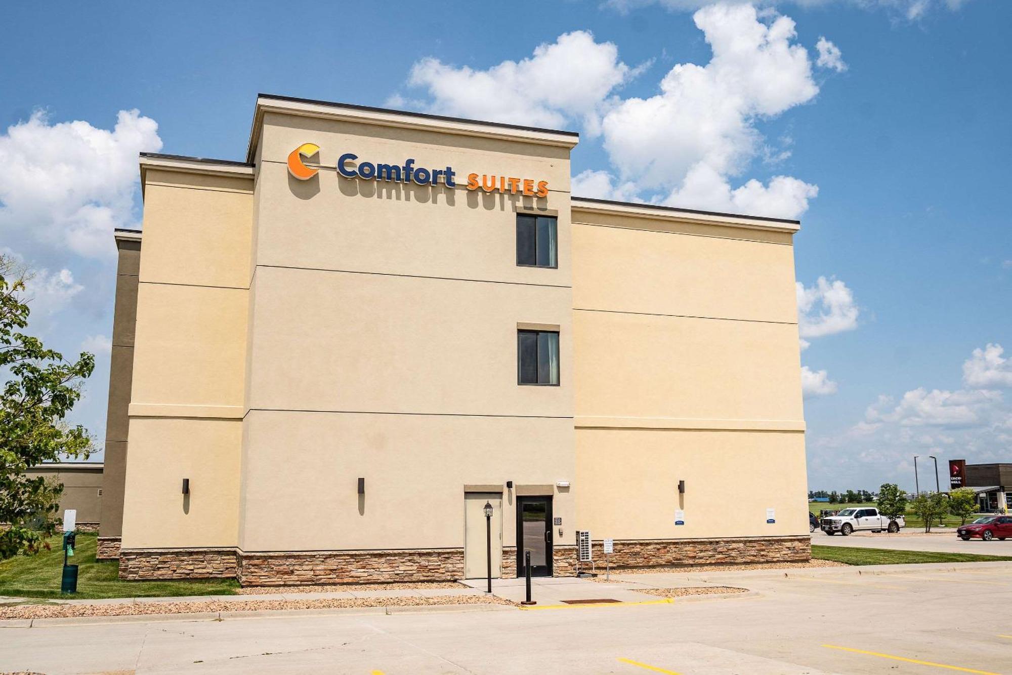 Comfort Suites University Brookings Exterior foto